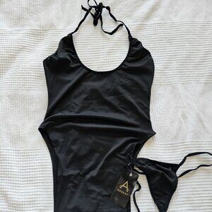 New Open Side Festival Top with panties